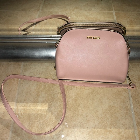 Steve Madden Handbags - Steve Madden Crossbody bag